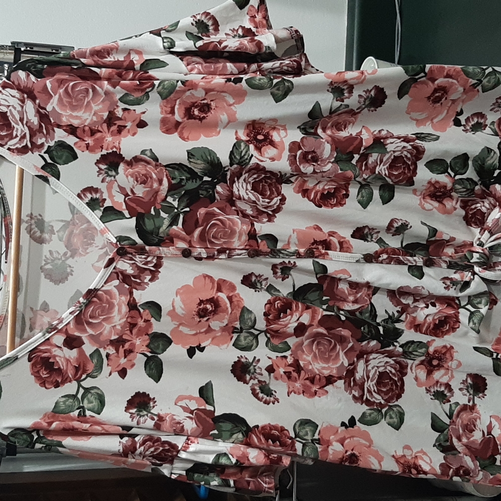 Floral top